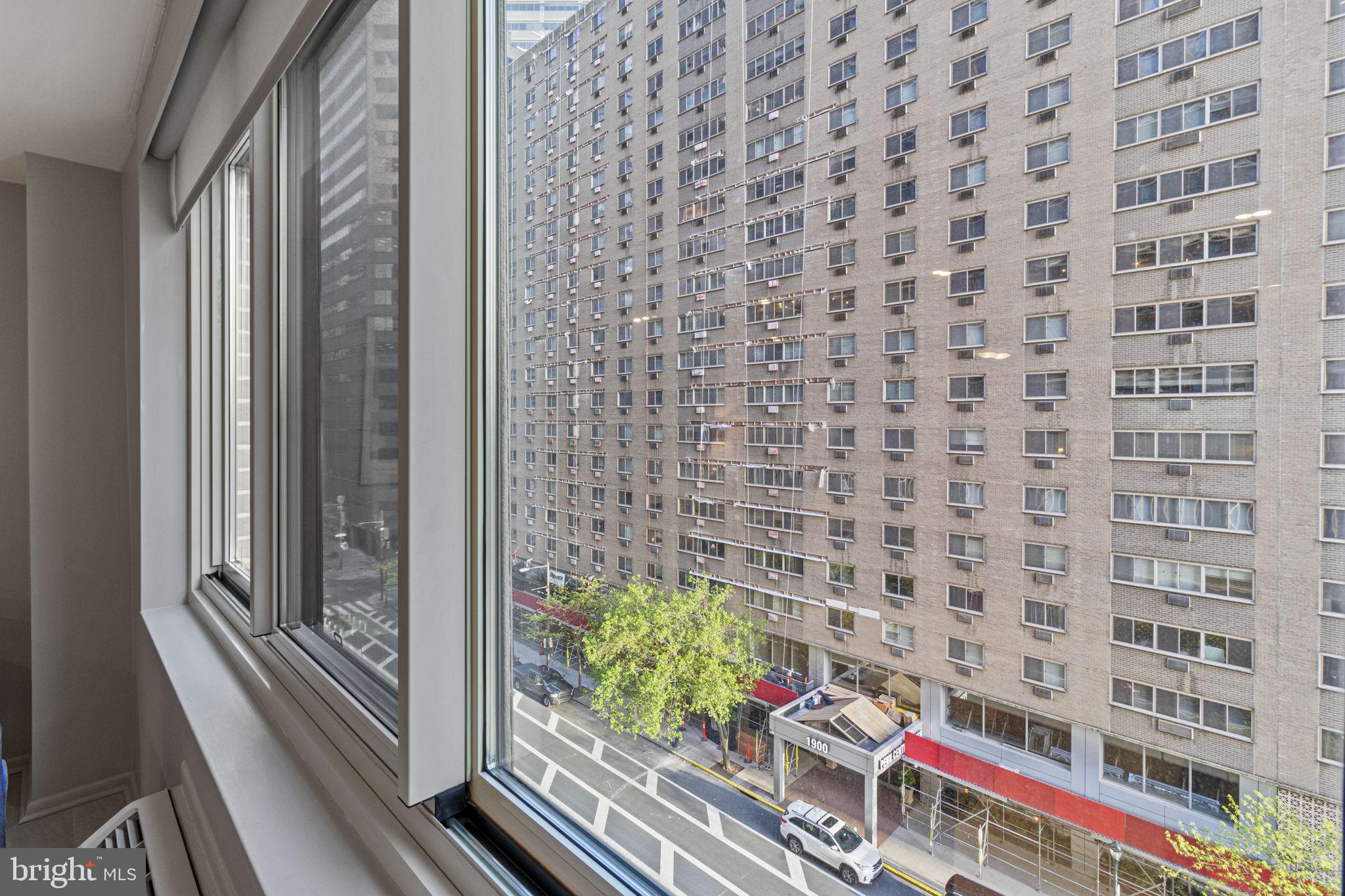 1901 JOHN F KENNEDY BOULEVARD 515