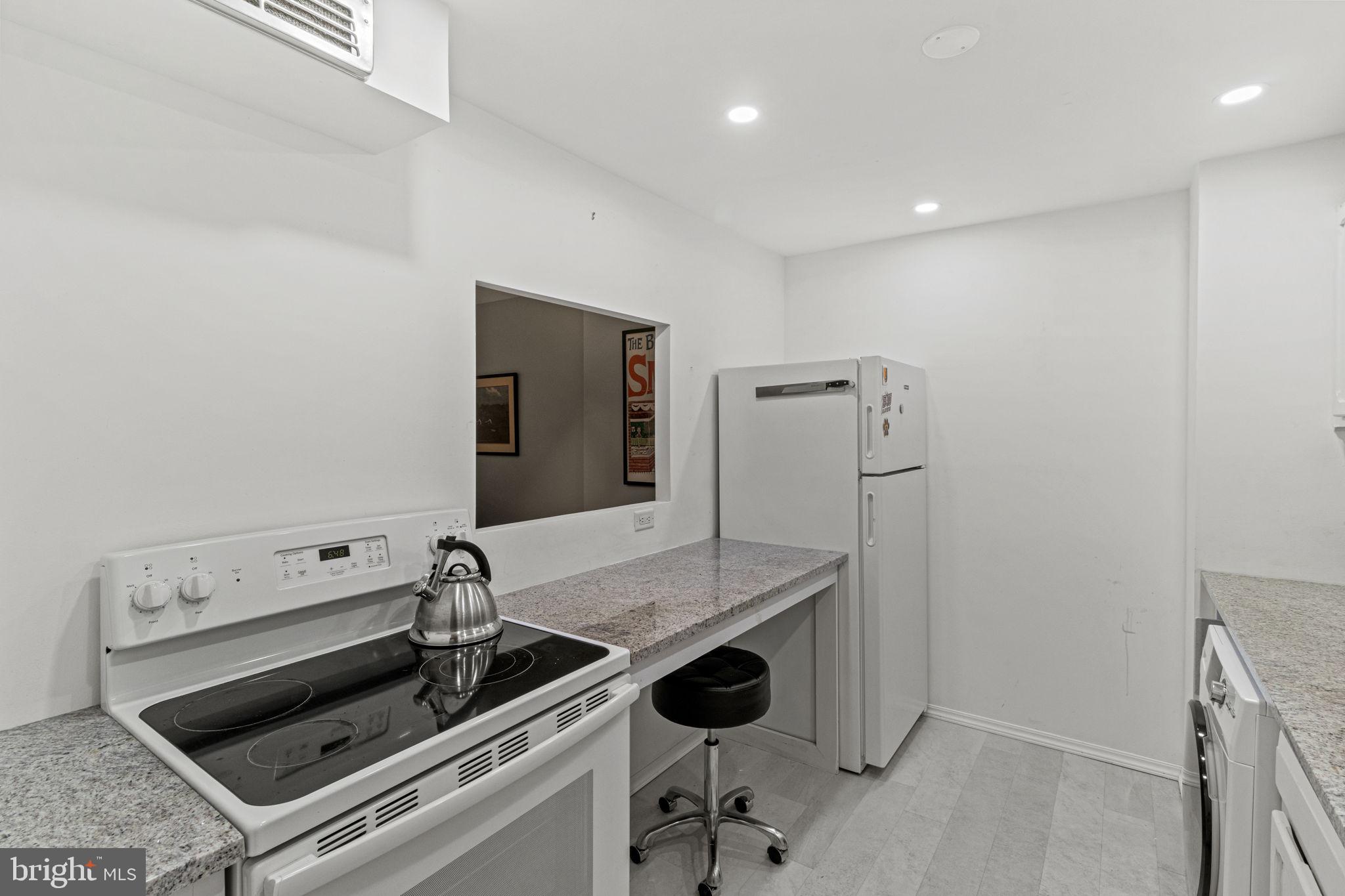1901 JOHN F KENNEDY BOULEVARD 515