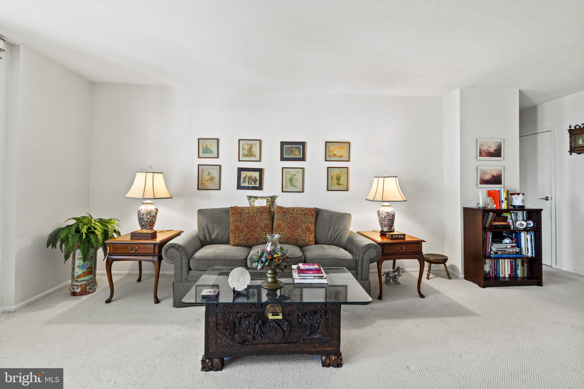 1901 JOHN F KENNEDY BOULEVARD 2808