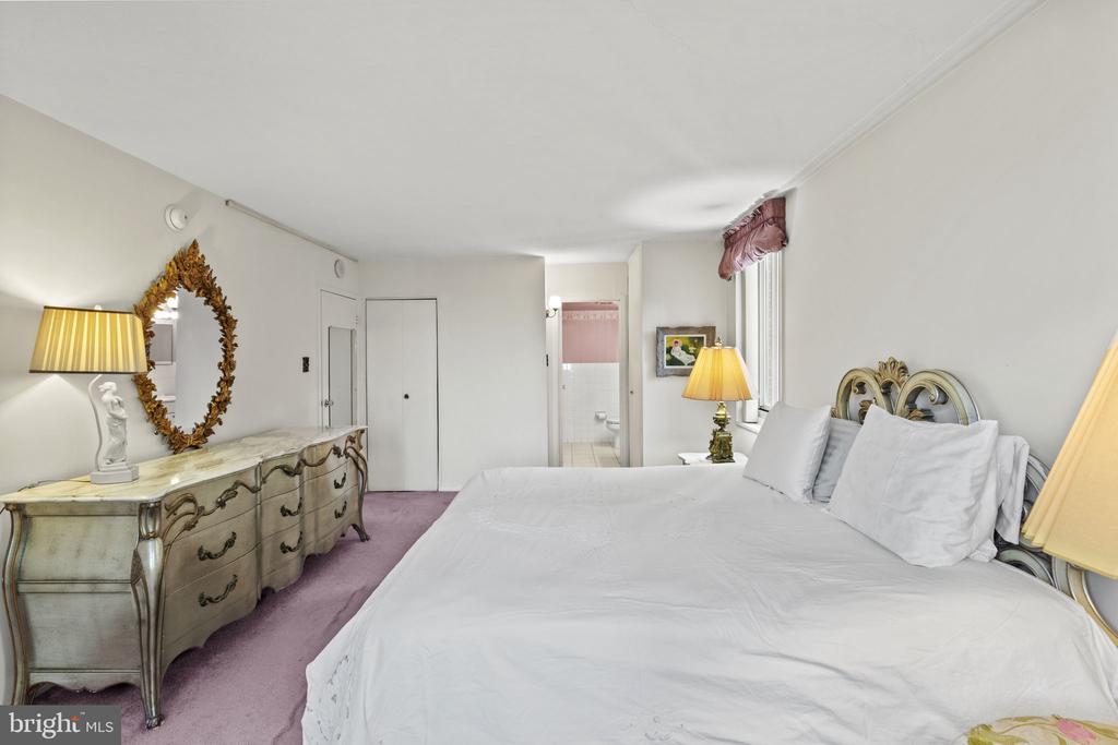 1901 JOHN F KENNEDY BOULEVARD 2507
