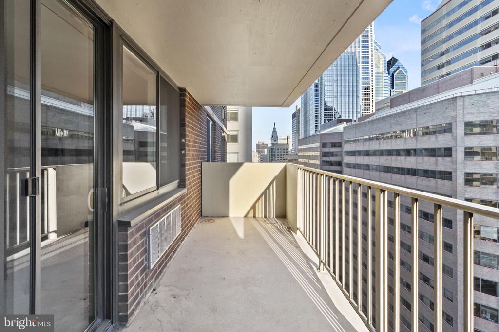 1901 JOHN F KENNEDY BOULEVARD 2507