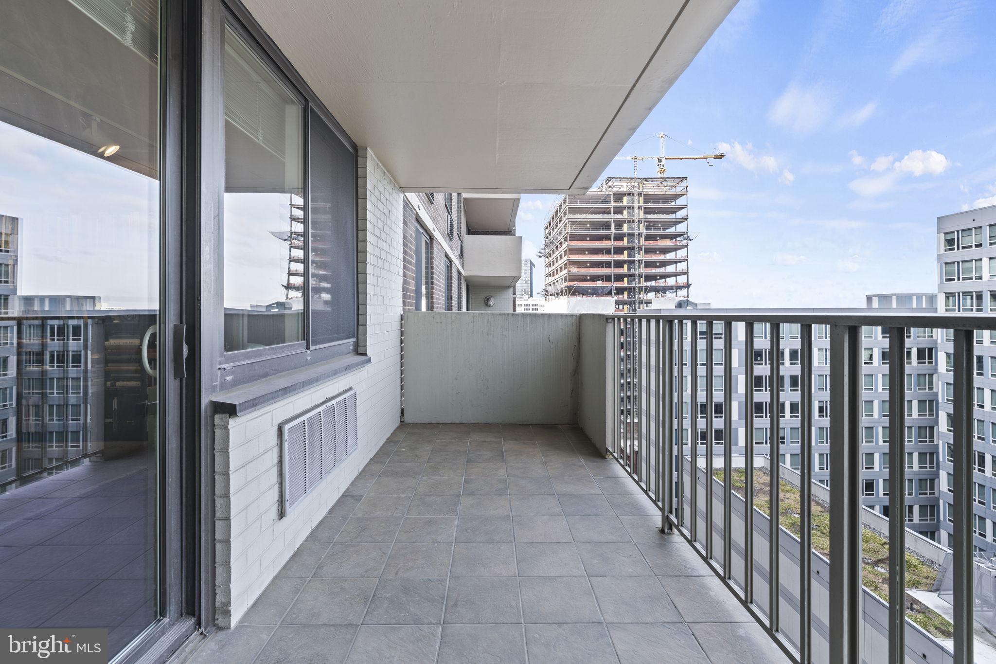 1901 JOHN F KENNEDY BOULEVARD 1104-05