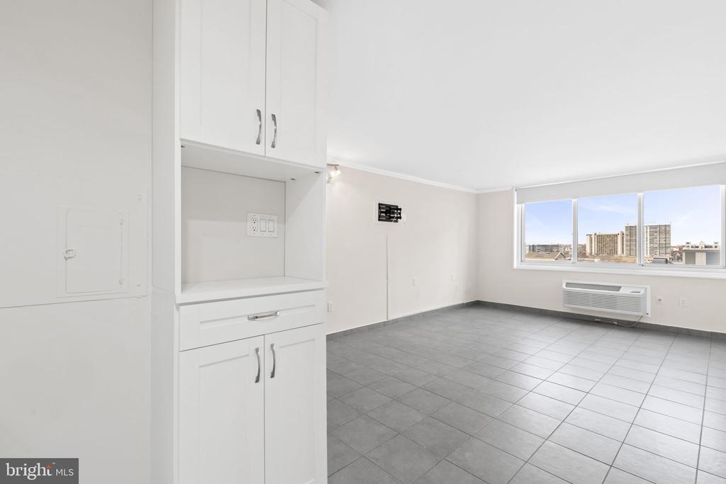 1901 JOHN F KENNEDY BOULEVARD 1225