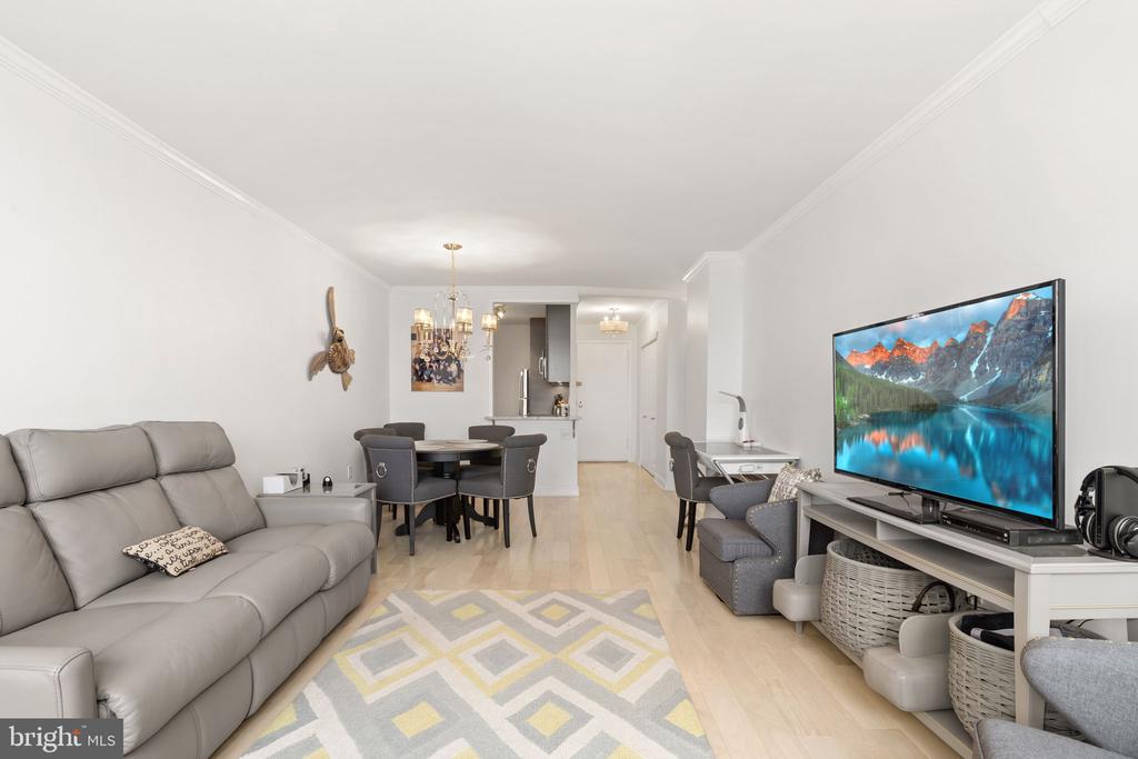 1901 JOHN F KENNEDY BOULEVARD 2324