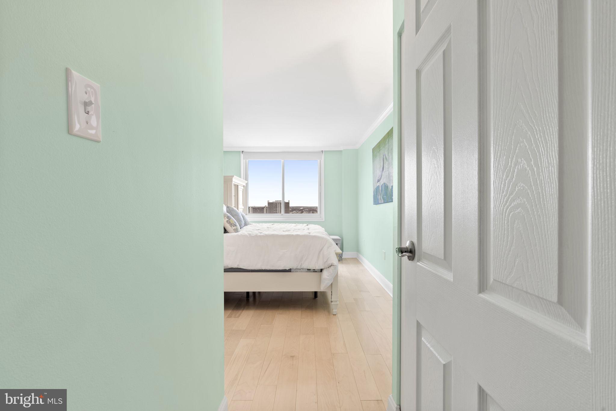 1901 JOHN F KENNEDY BOULEVARD 2324