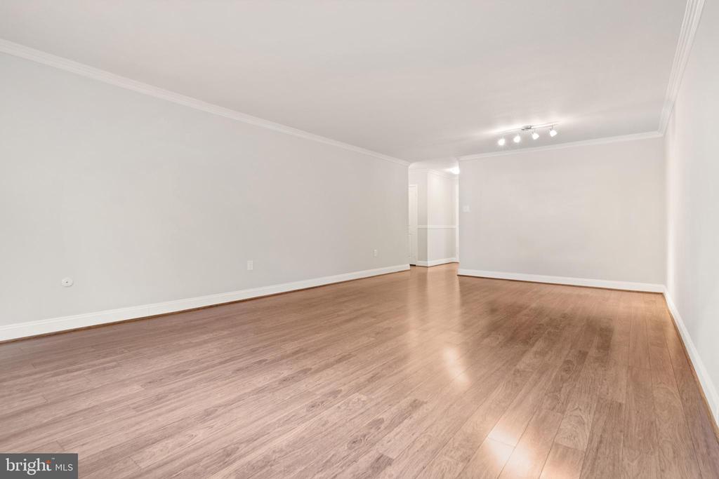 1901 JOHN F KENNEDY BOULEVARD 1414