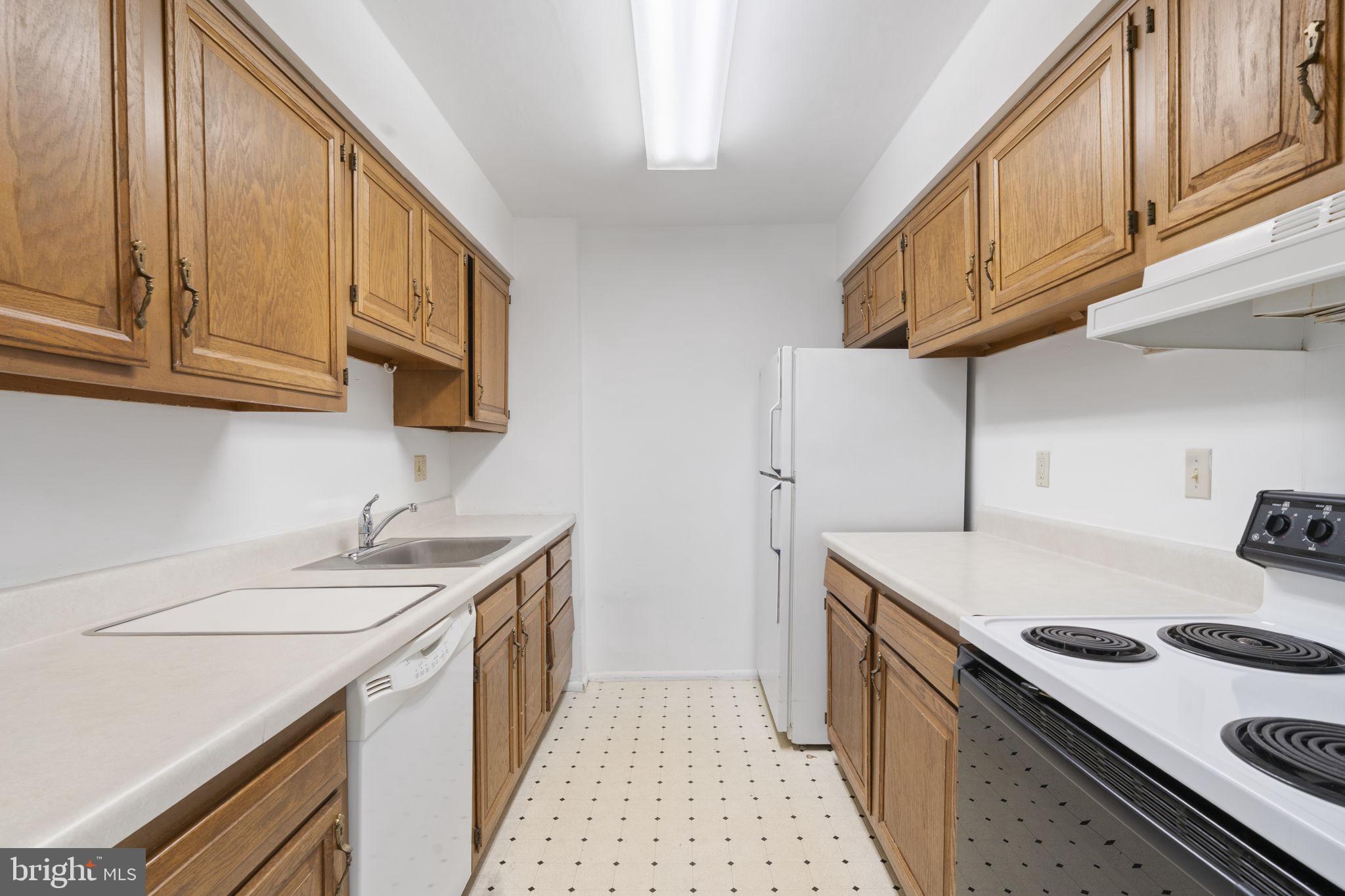 1420 LOCUST STREET 7M