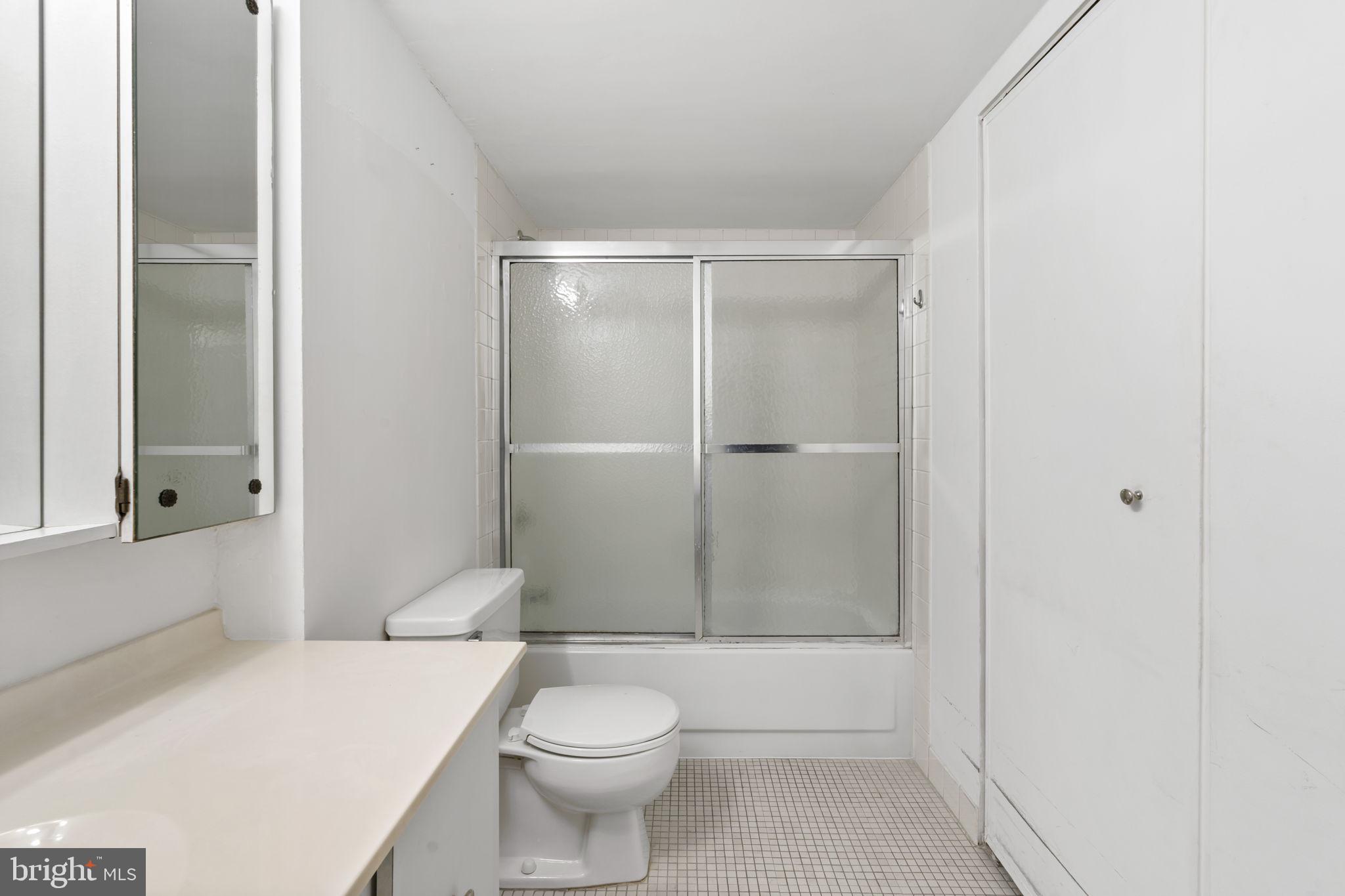 1420 LOCUST STREET 7M