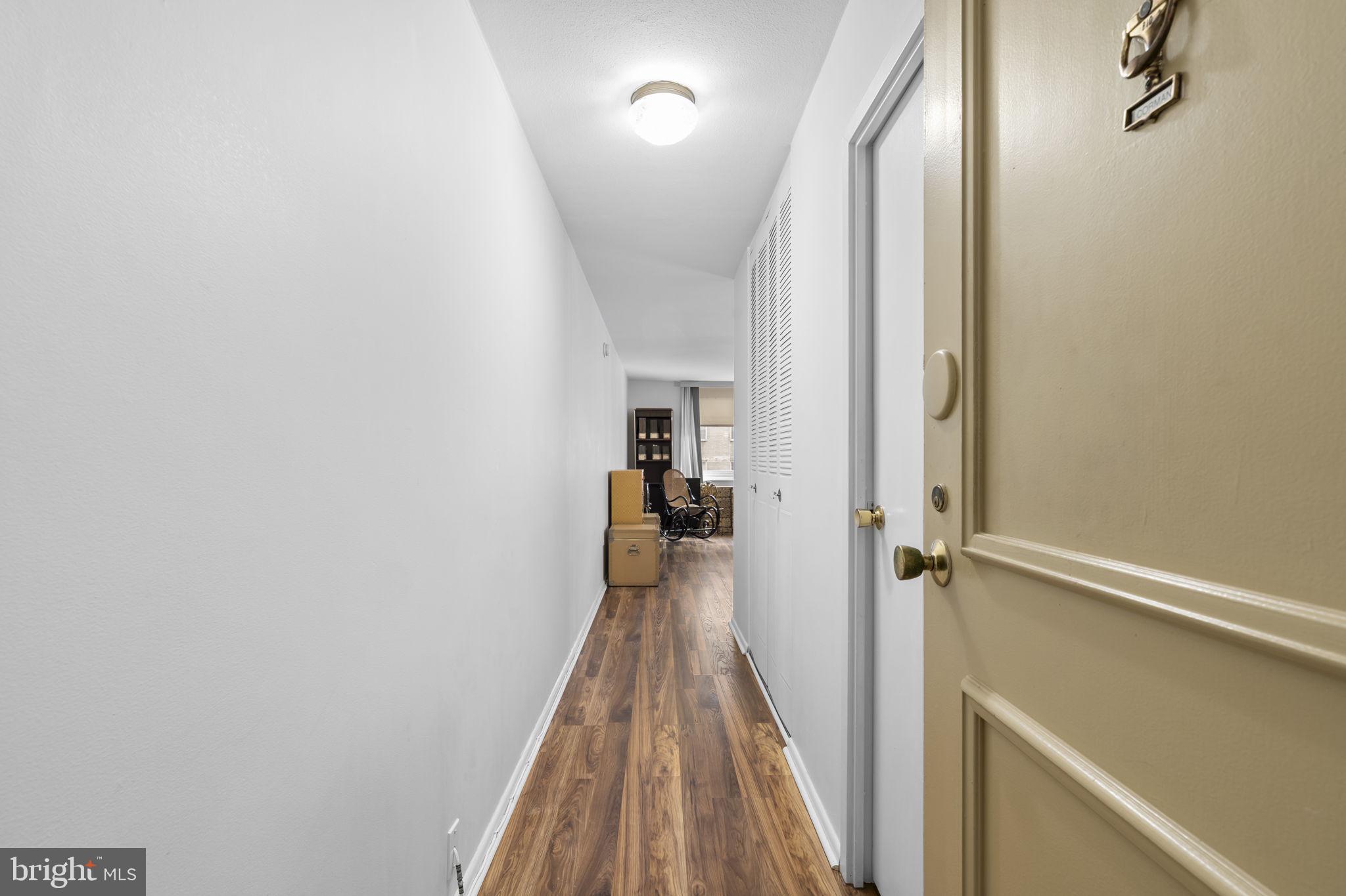1901 JOHN F KENNEDY BOULEVARD 810