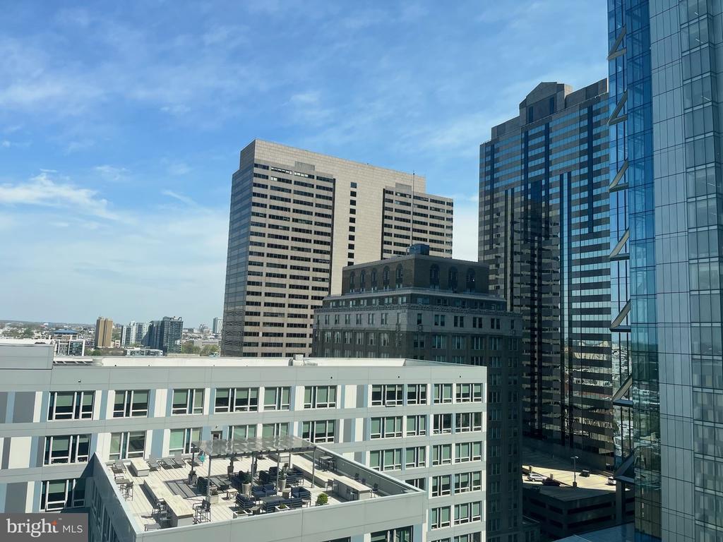 1901 JOHN F KENNEDY BOULEVARD 1602