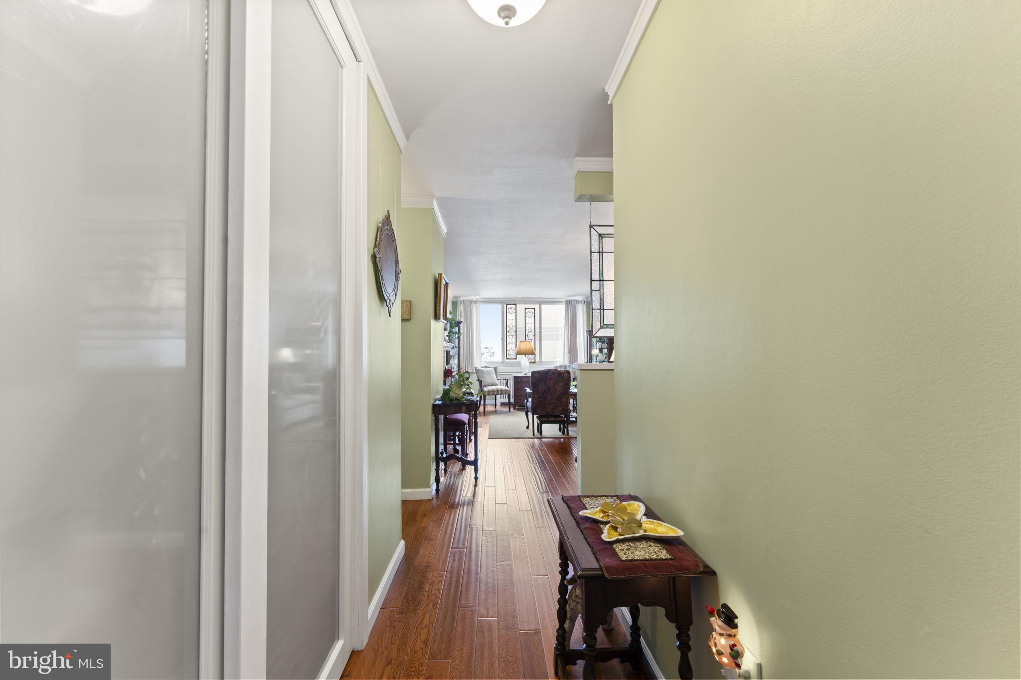 1901 JOHN F KENNEDY BOULEVARD 924
