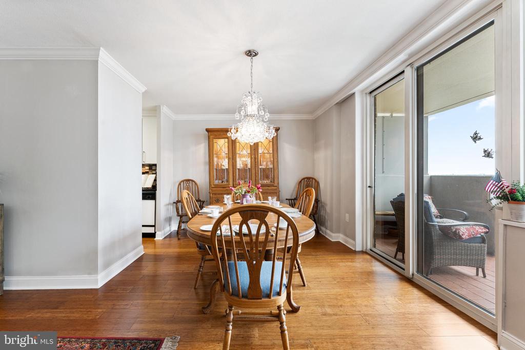 1901 JOHN F KENNEDY BOULEVARD 2306