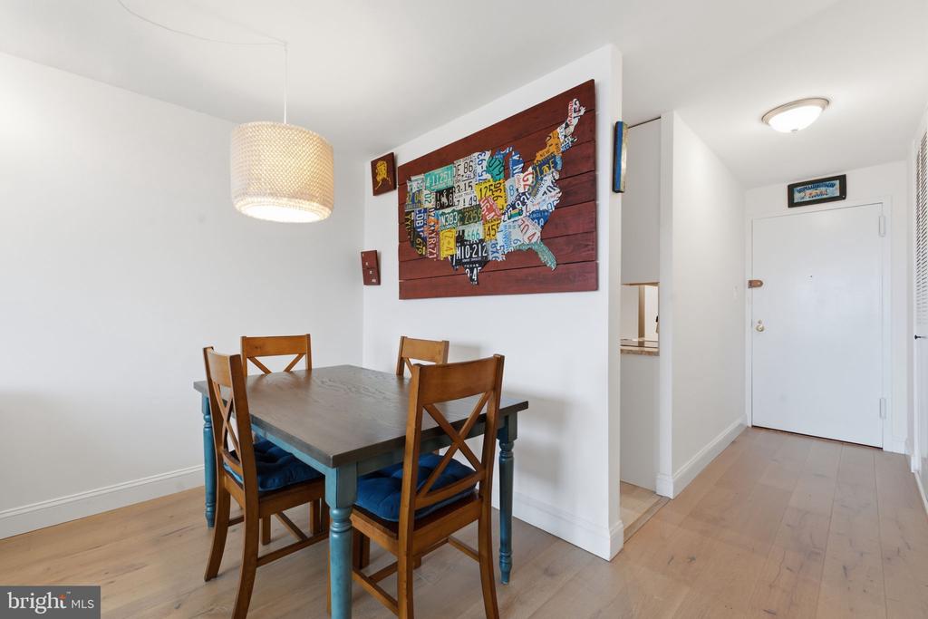 1901 JOHN F KENNEDY BOULEVARD Unit: 1824