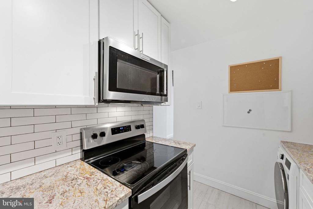 1901 JOHN F KENNEDY BOULEVARD Unit: 1824