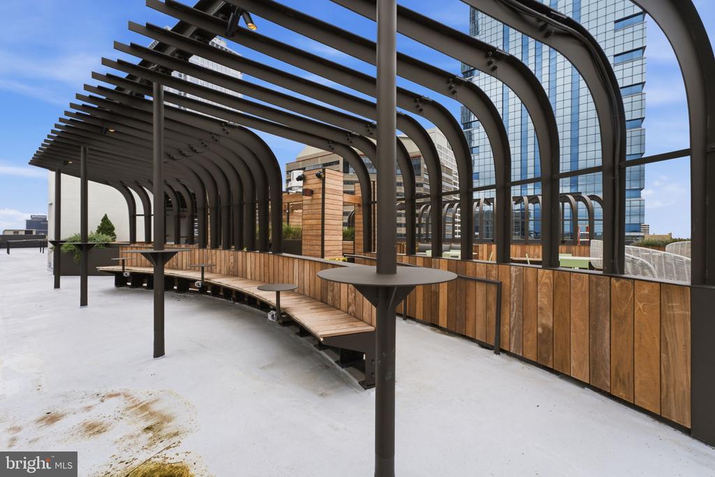 1901 JOHN F KENNEDY BOULEVARD Unit: 906
