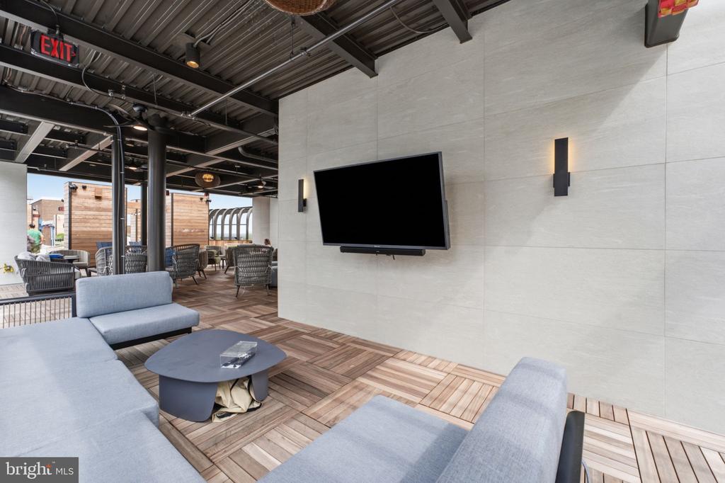 1901 JOHN F KENNEDY BOULEVARD Unit: 2409-10