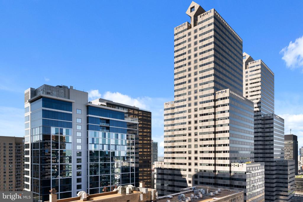 1901 JOHN F KENNEDY BOULEVARD Unit: 2409-10