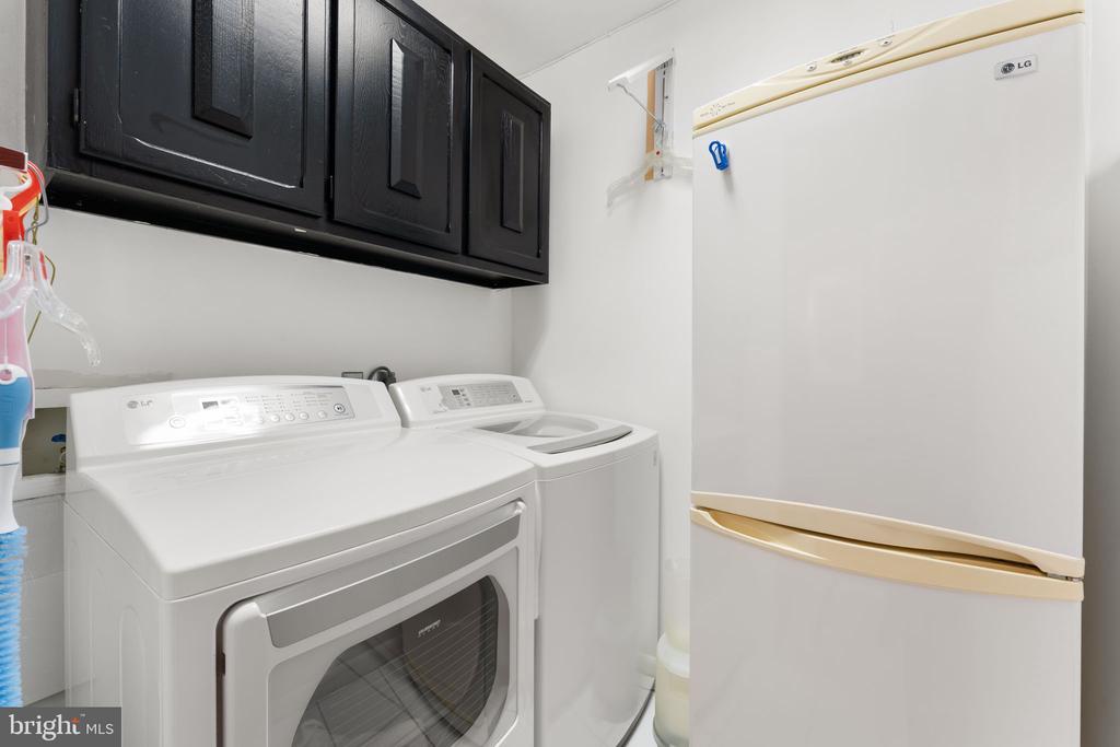 1901 JOHN F KENNEDY BOULEVARD Unit: 2217-18