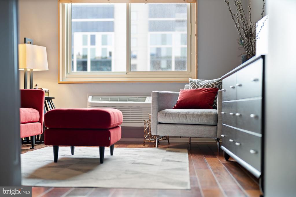 1901 JOHN F KENNEDY BOULEVARD Unit: 2217-18