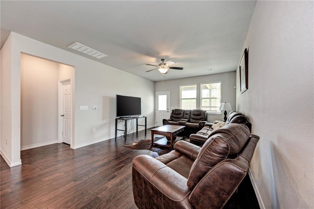 11604 Roxburgh PASS