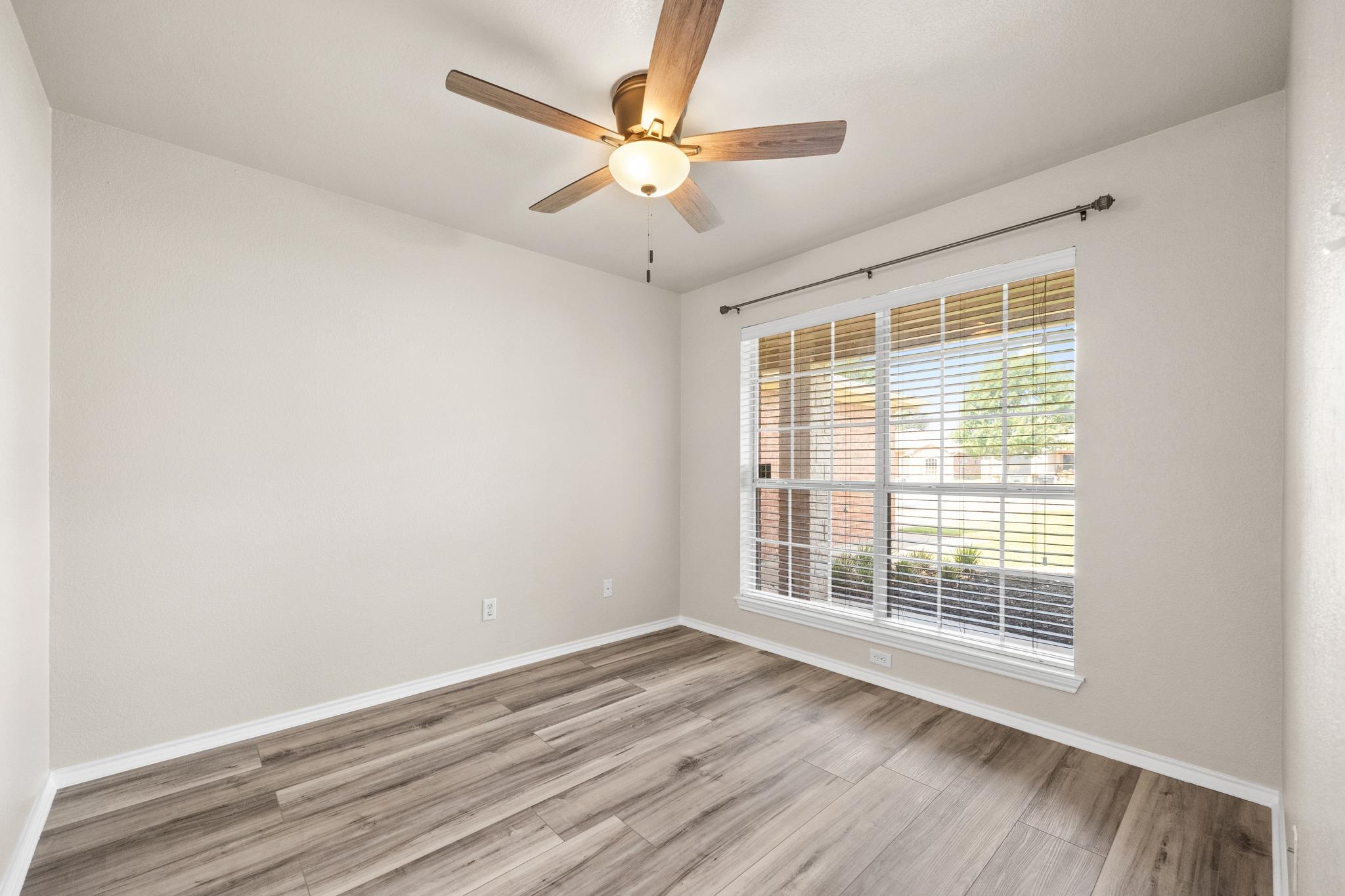 11 Burnham DR