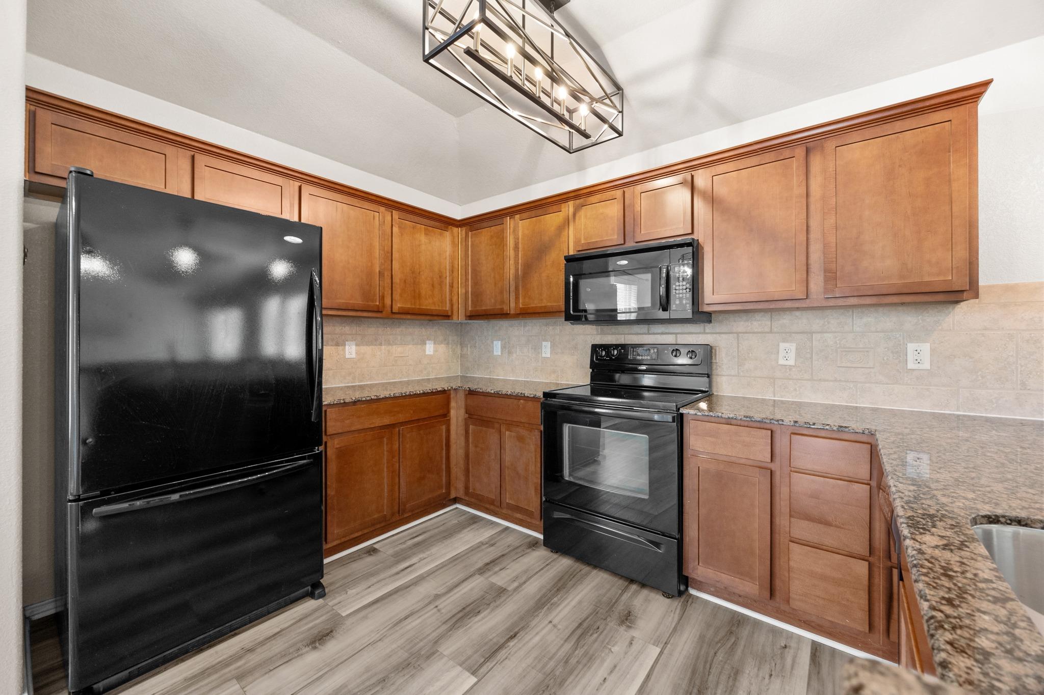 11 Burnham DR