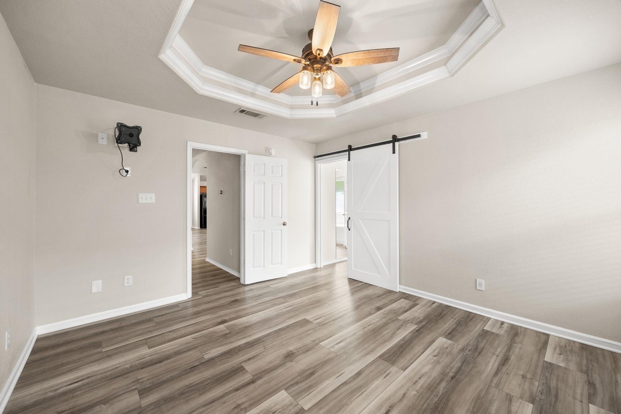 11 Burnham DR