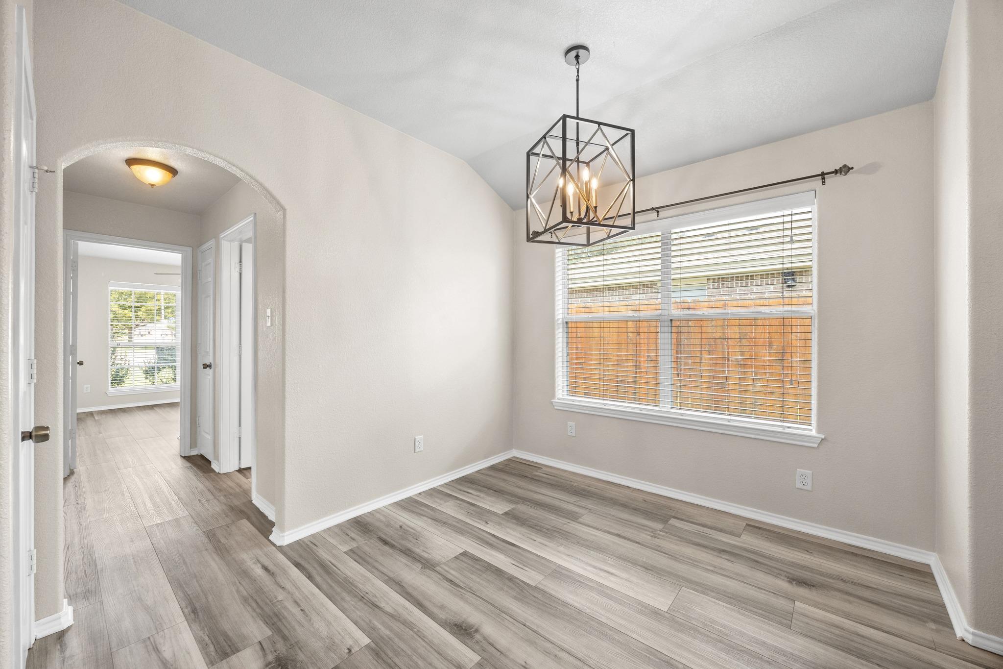 11 Burnham DR