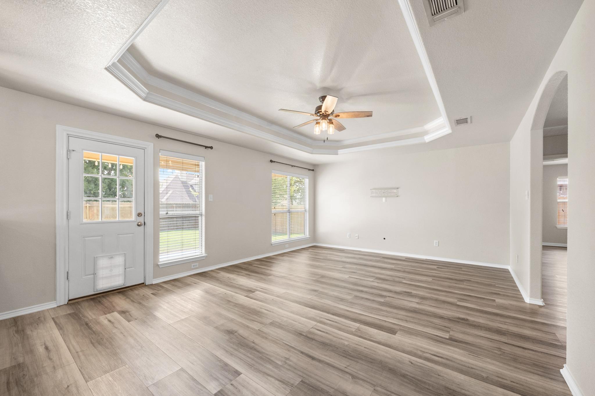 11 Burnham DR