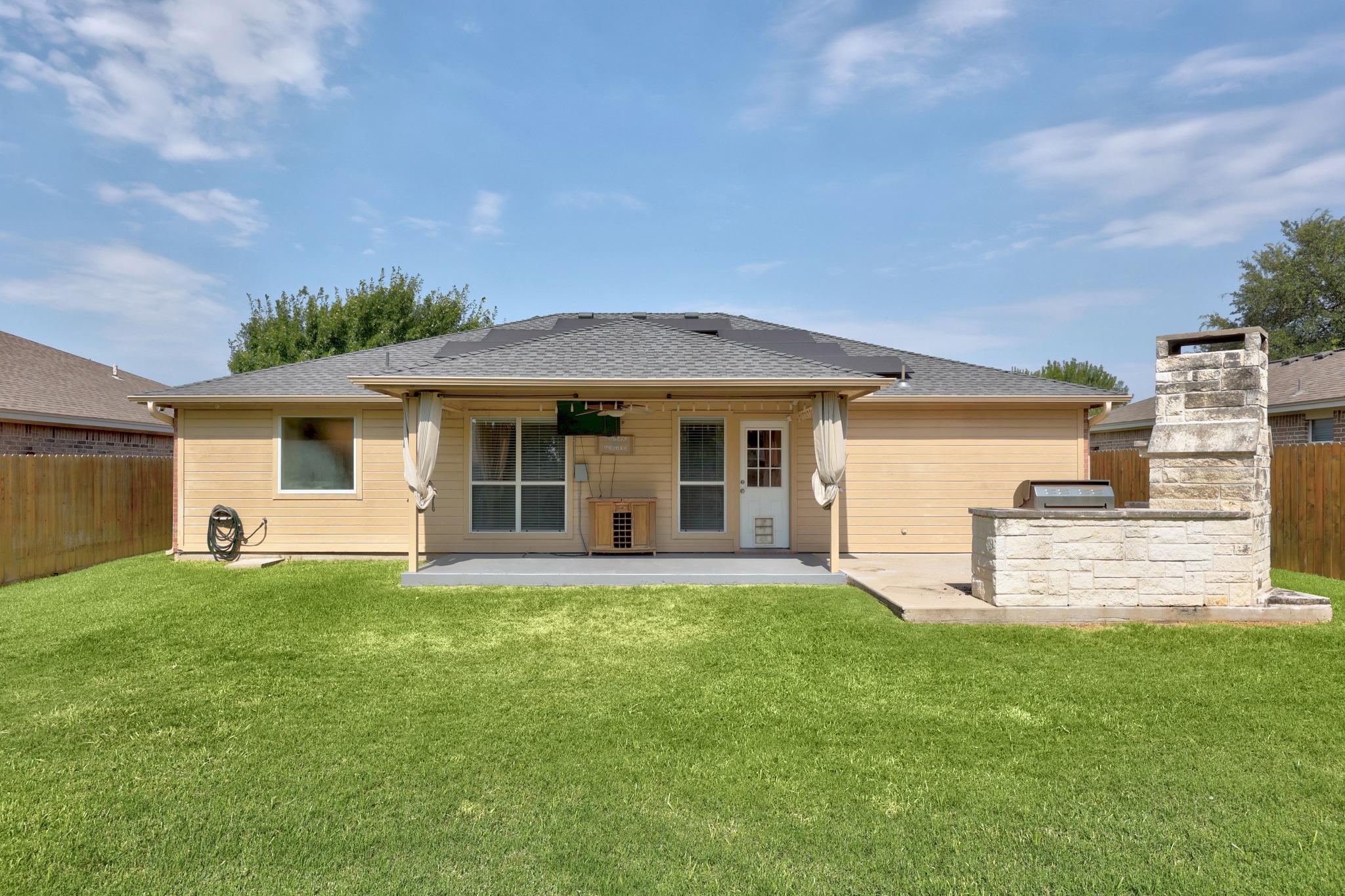 11 Burnham DR