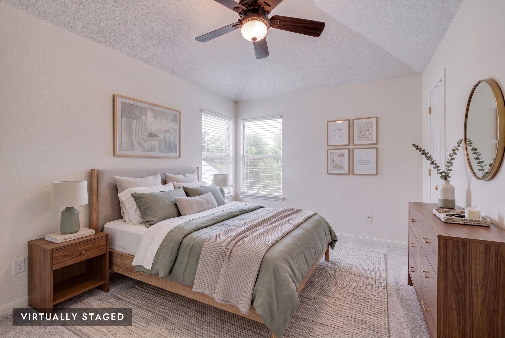 2137 Redwing WAY