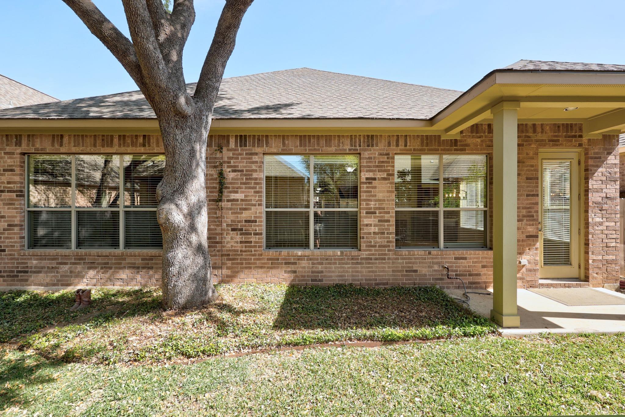 4004 Gloucester DR