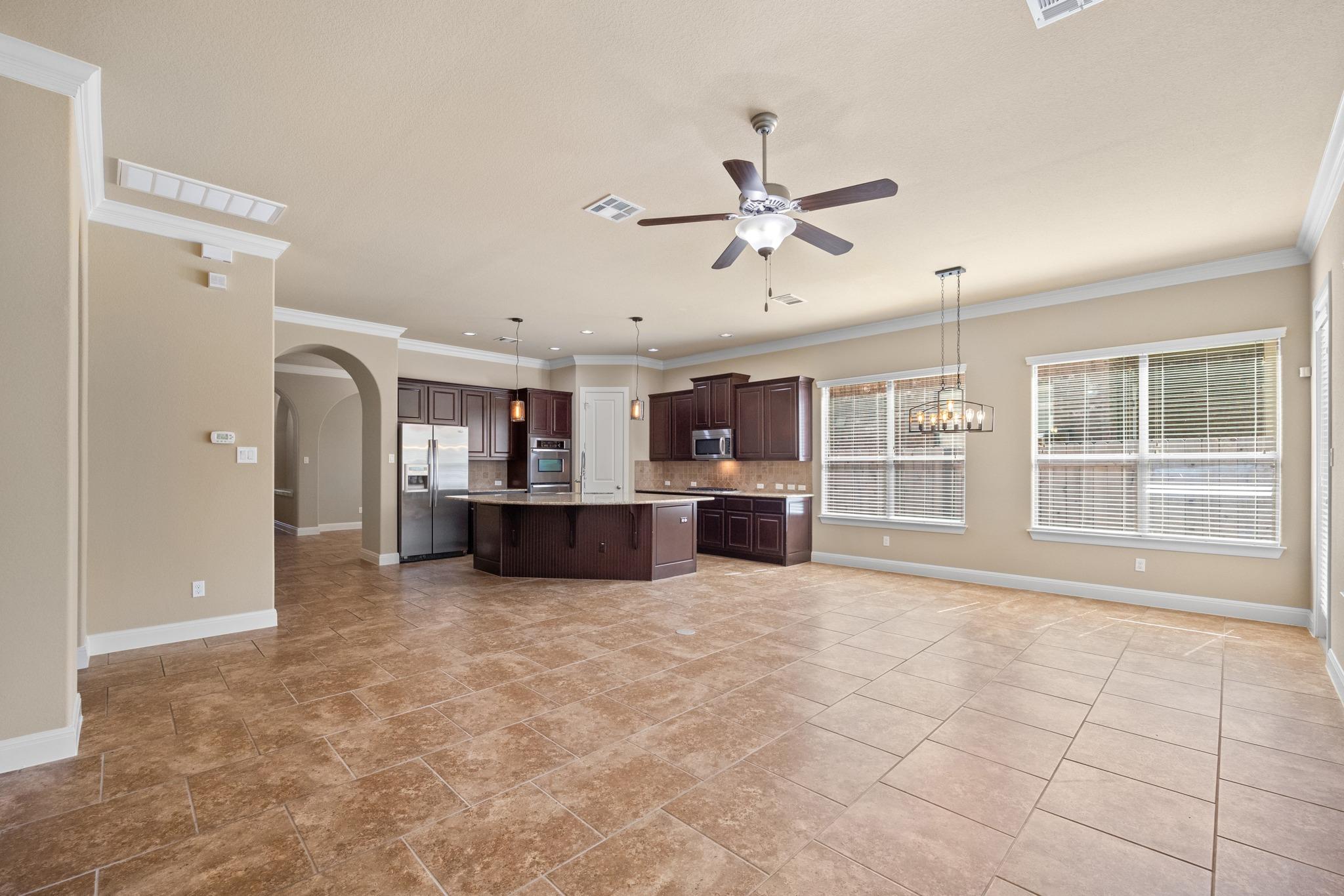 4004 Gloucester DR