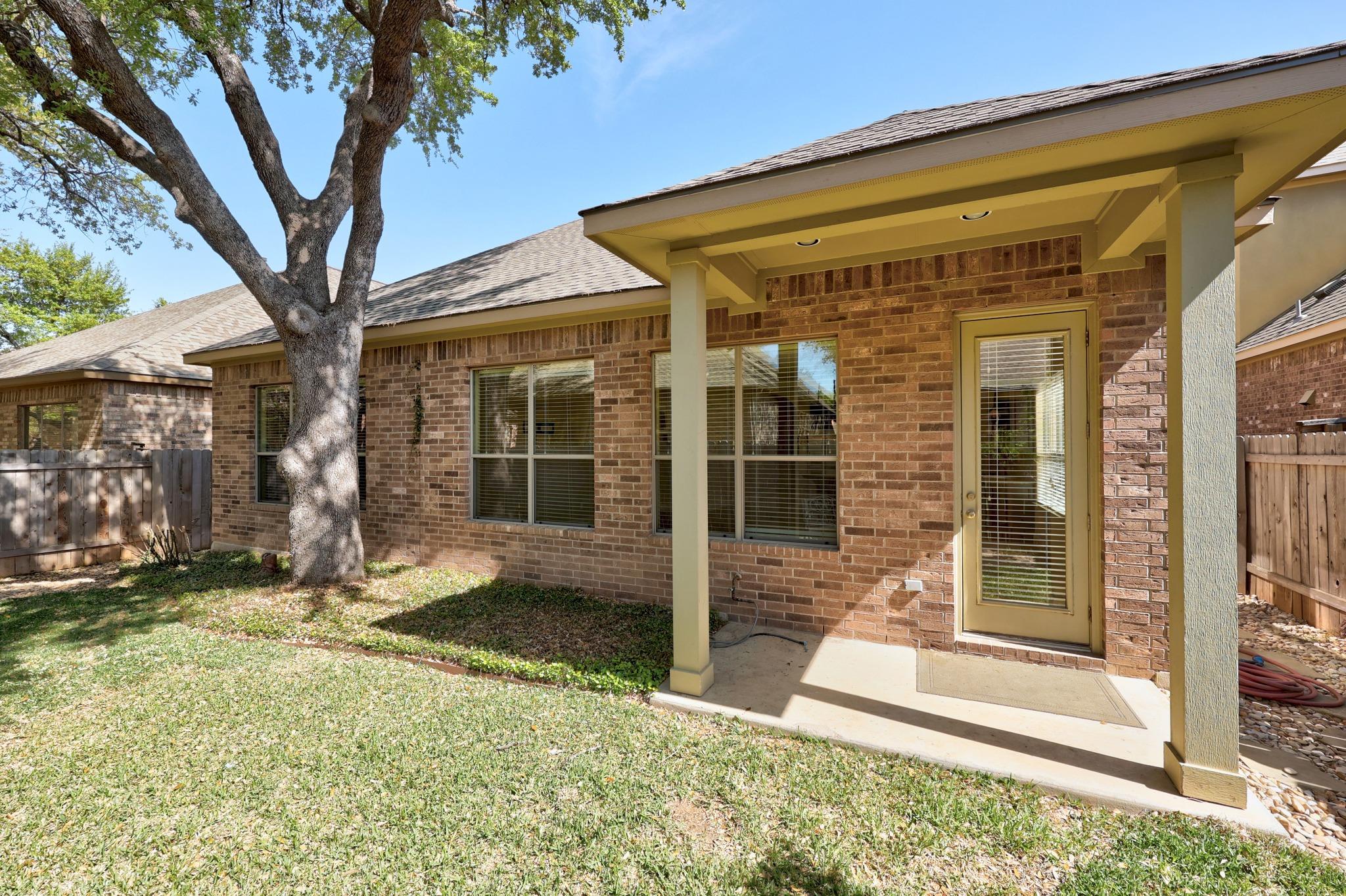 4004 Gloucester DR