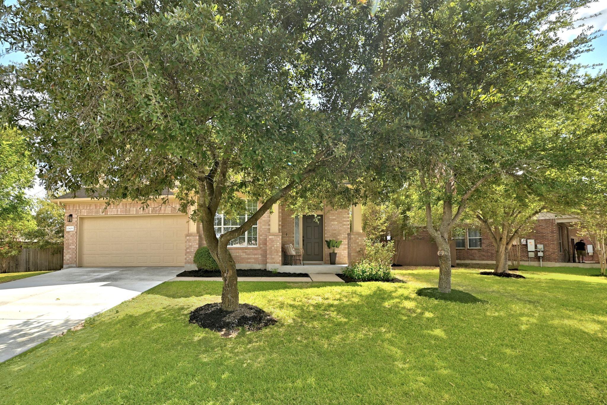 17809 Bridgefarmer BLVD