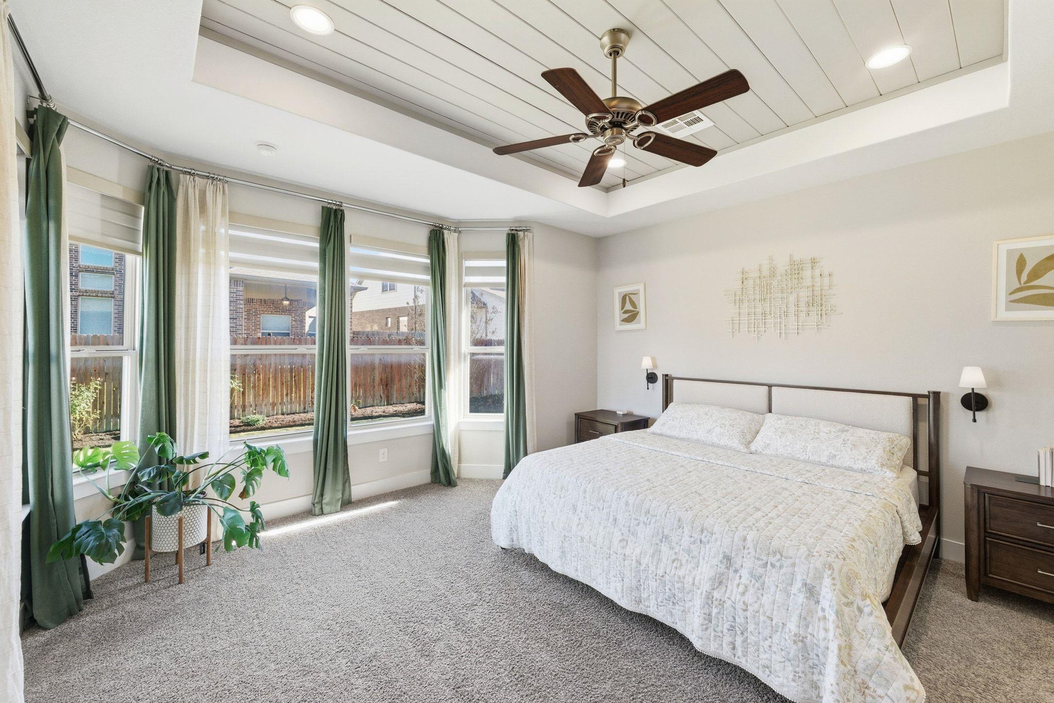 108 Leon LOOP