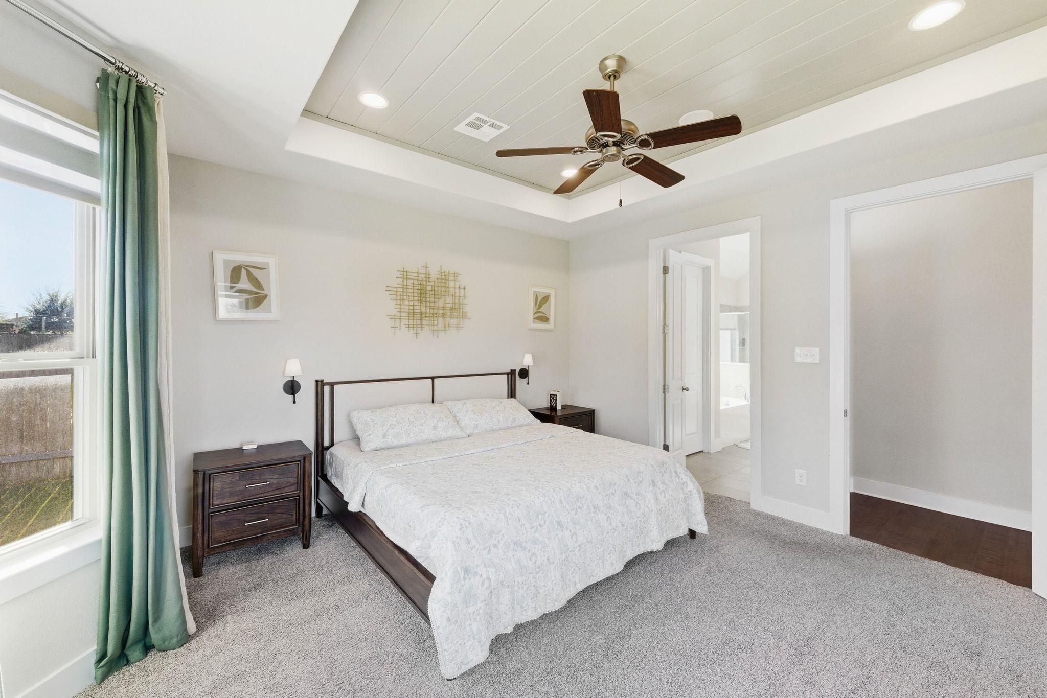 108 Leon LOOP