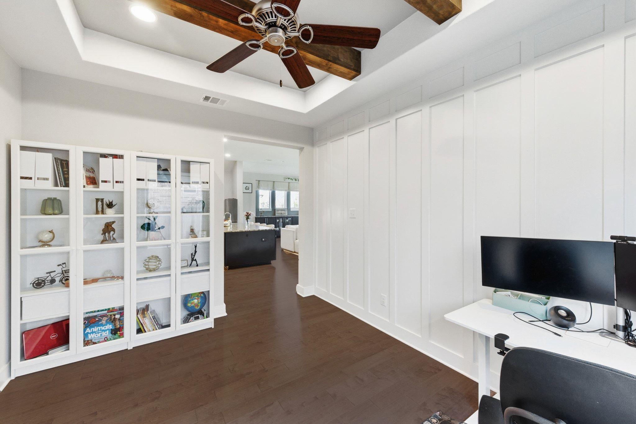 108 Leon LOOP