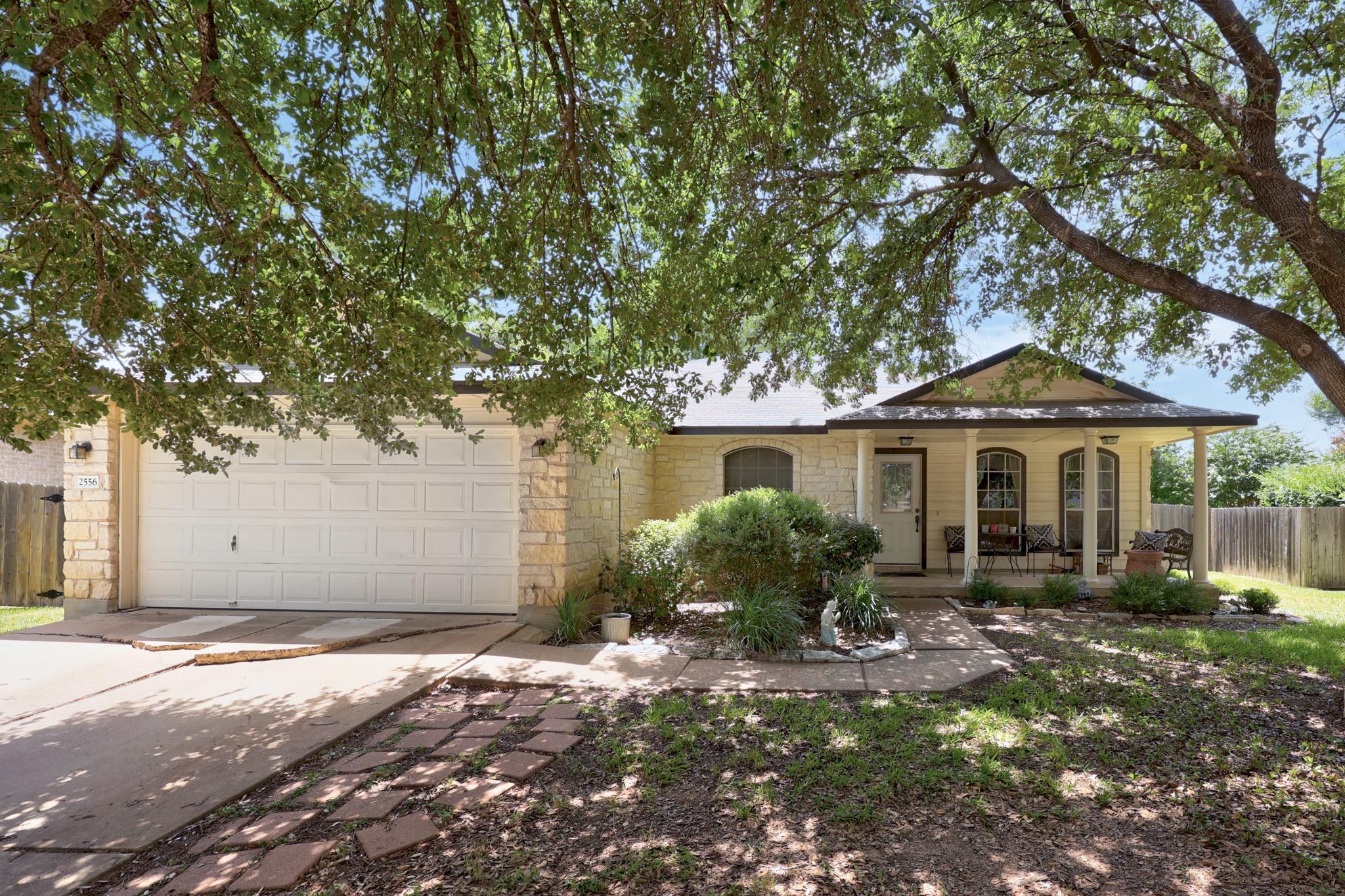 2556 Vernell WAY
