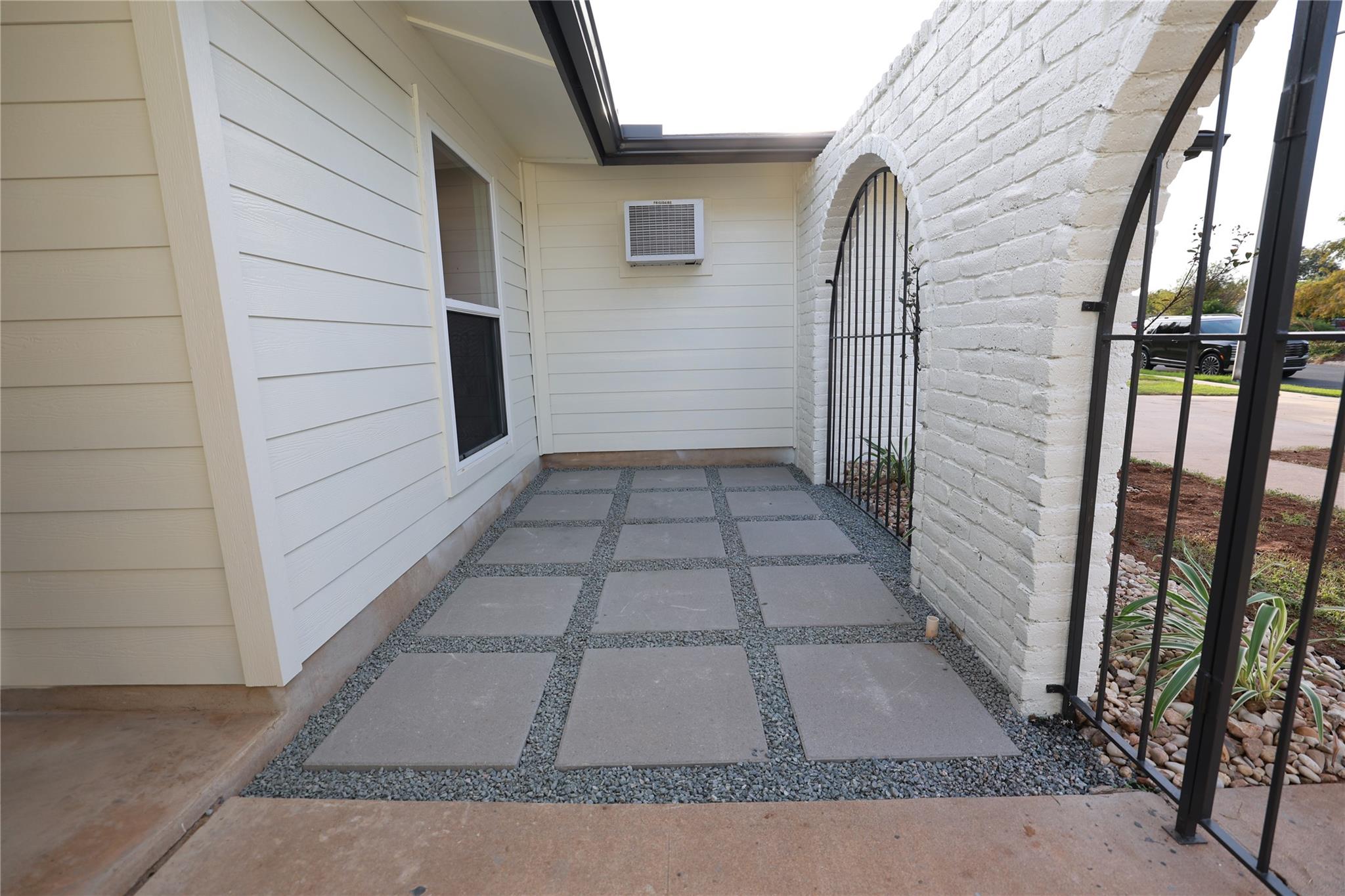 12015 Grey Fawn PATH