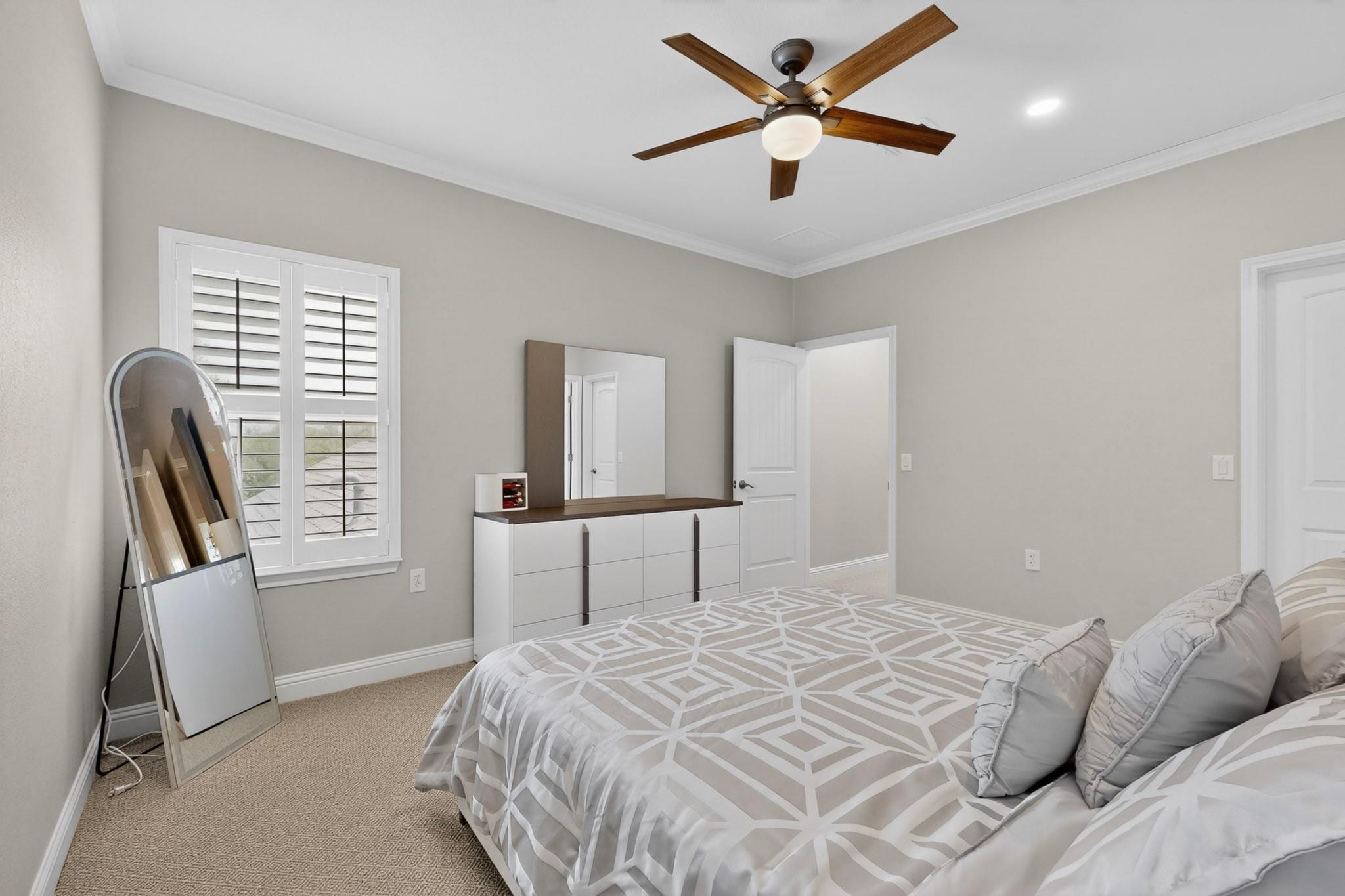13900 Tyburn TRL