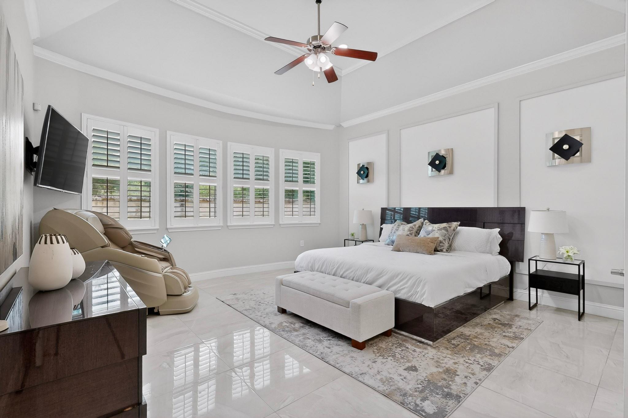 13900 Tyburn TRL