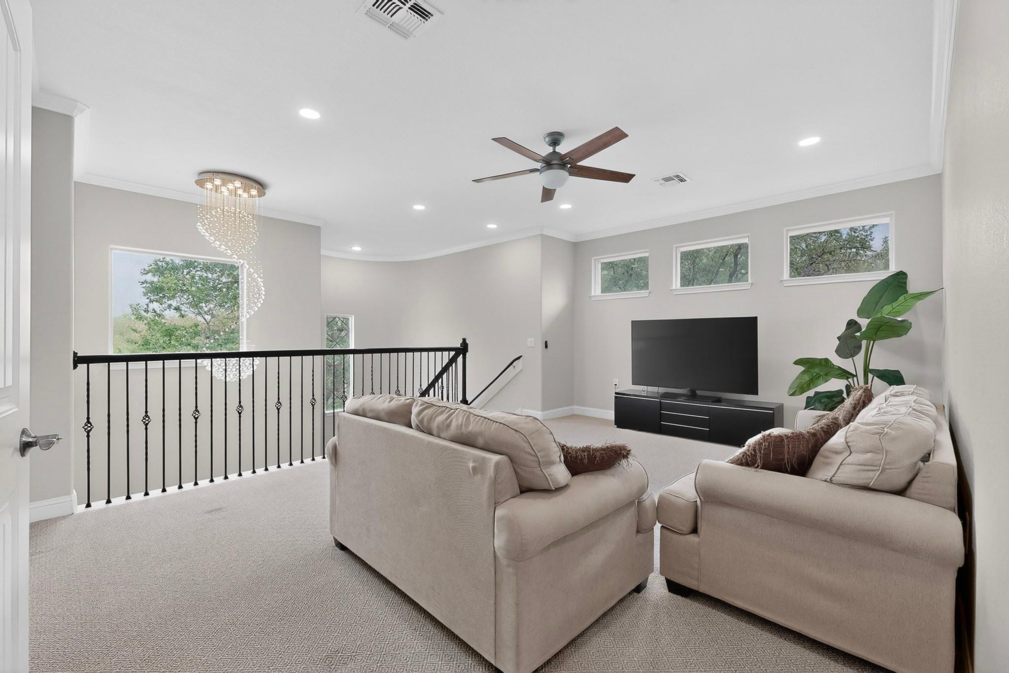 13900 Tyburn TRL