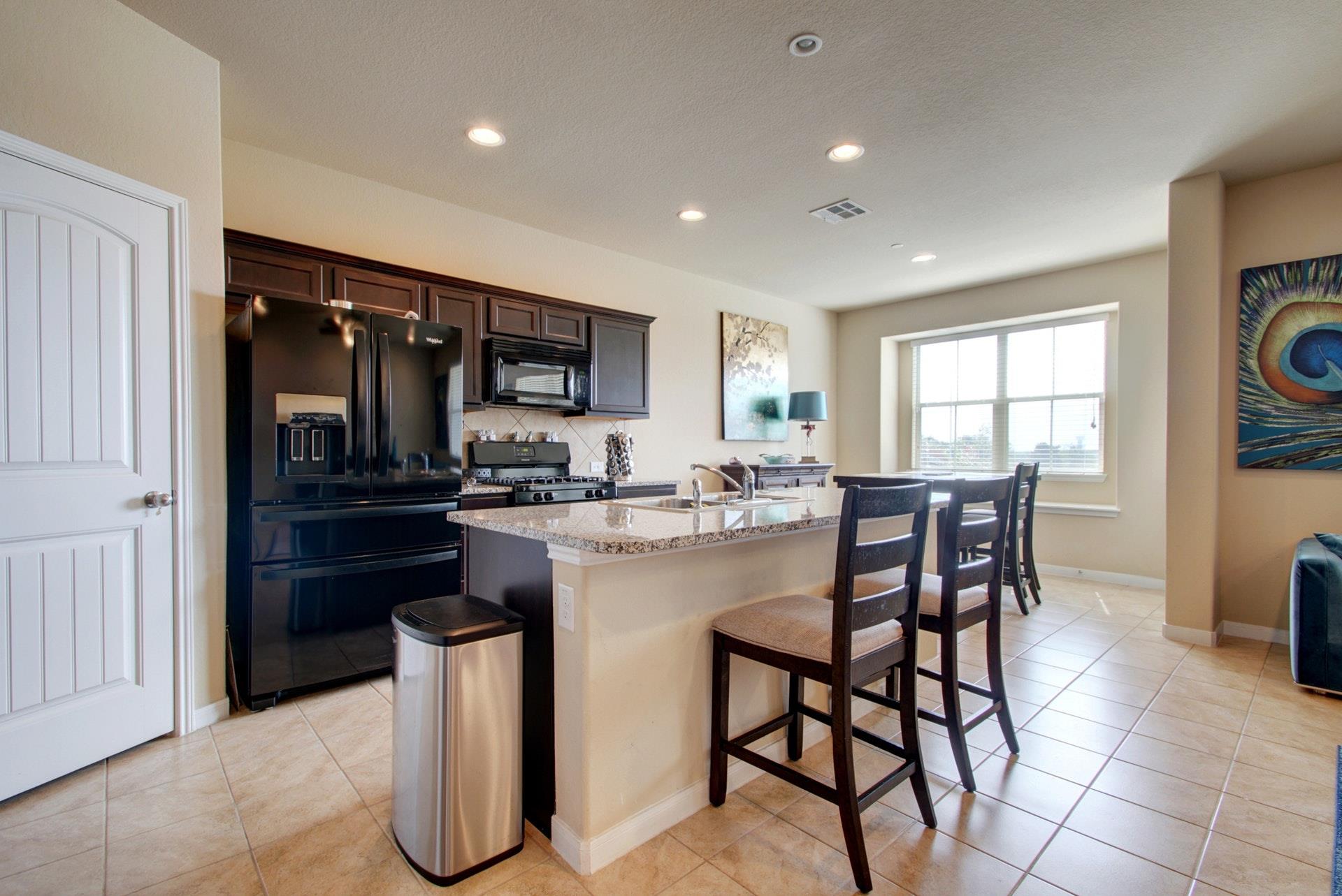 2880 Donnell DR # 2202