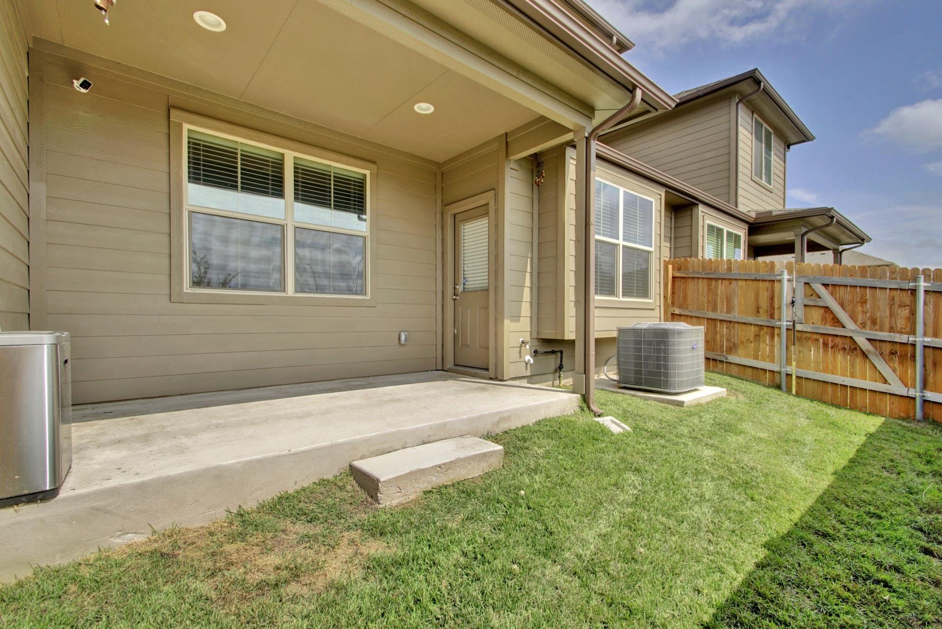 2880 Donnell DR # 2202