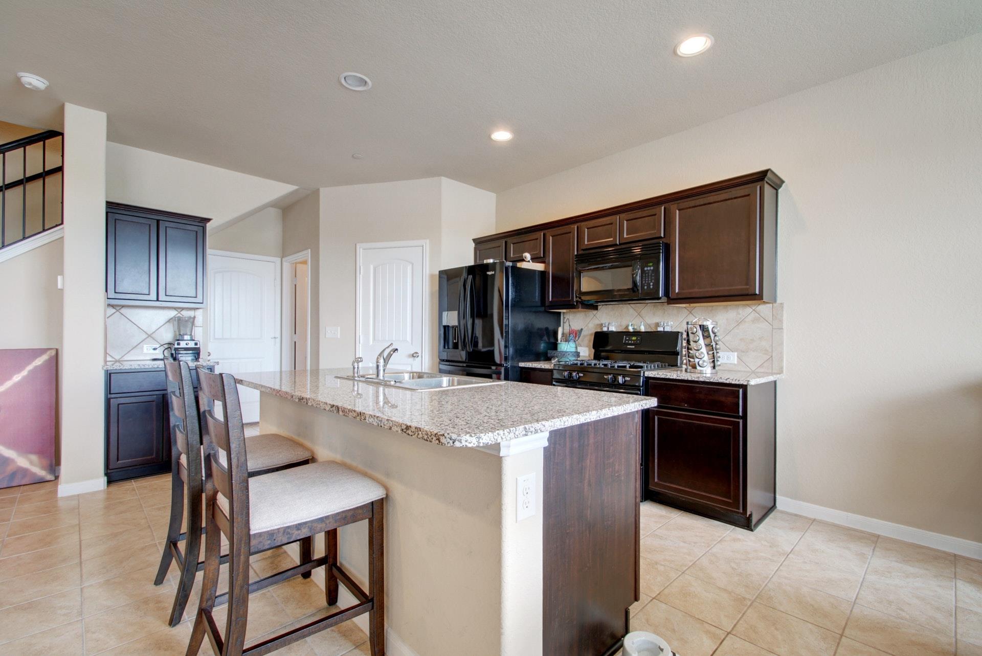 2880 Donnell DR # 2202