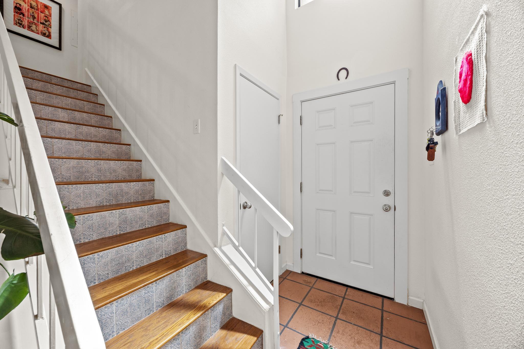 8906 Parkfield DR # B