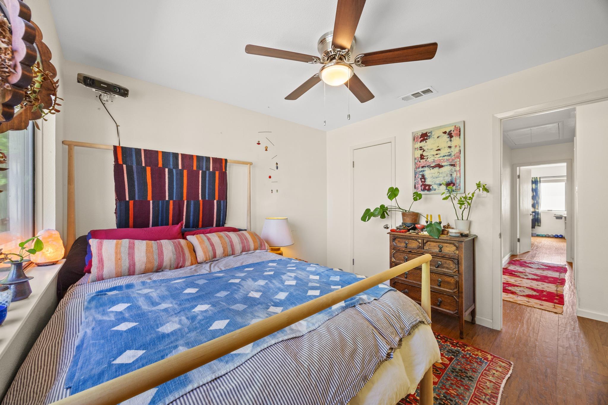 8906 Parkfield DR # B