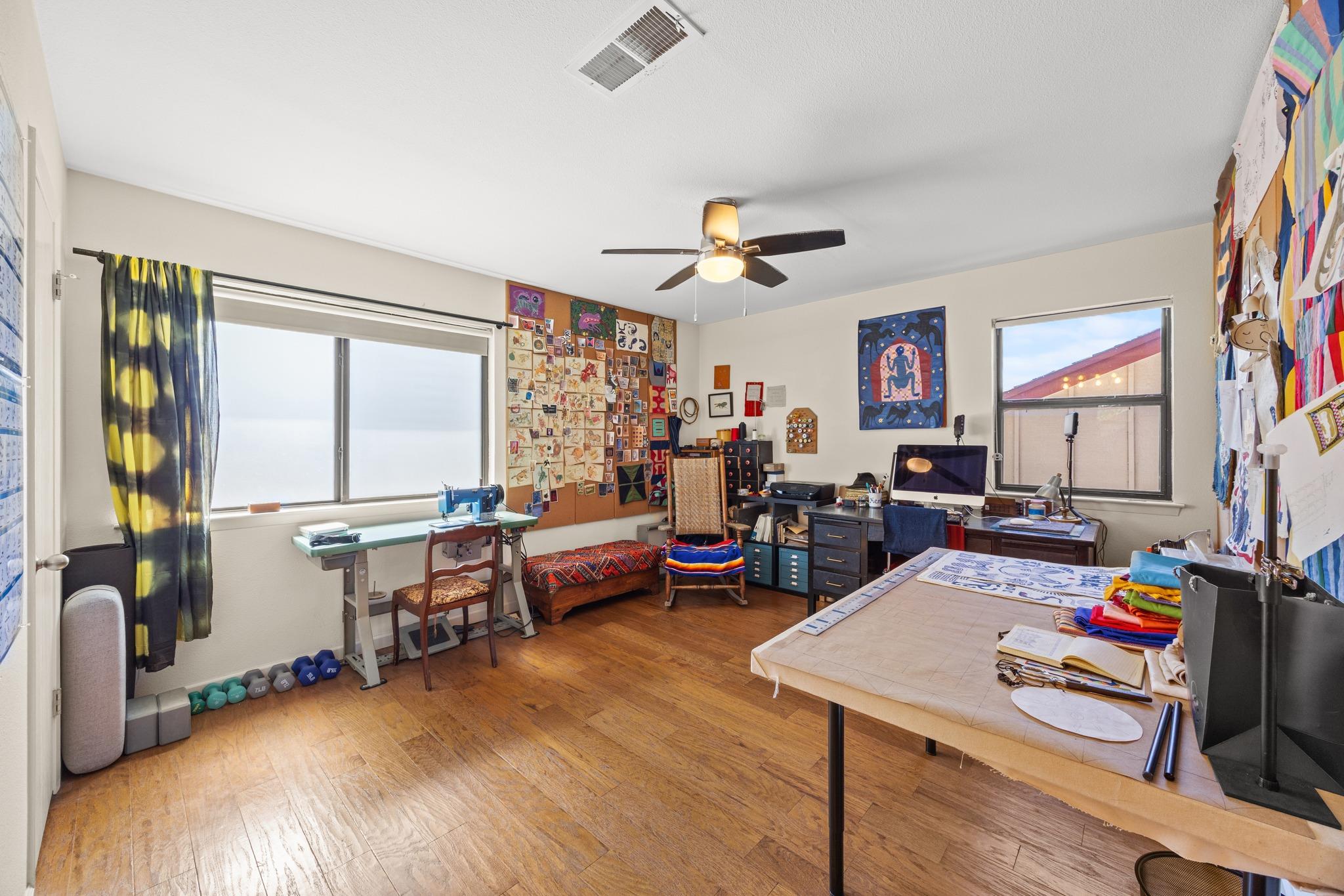 8906 Parkfield DR # B