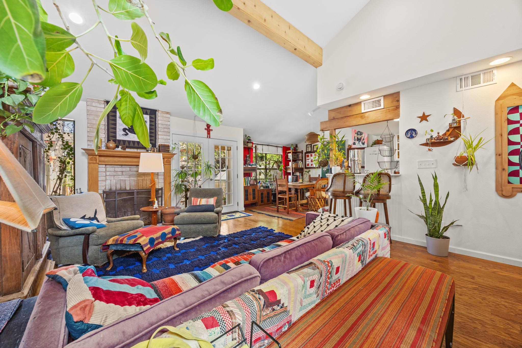 8906 Parkfield DR # B